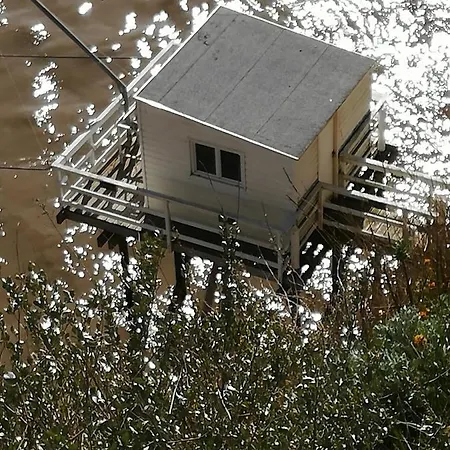 Bed & Breakfast La Cle Du Puy 3*