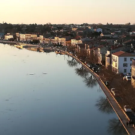 Bed & Breakfast La Cle Du Puy 3*