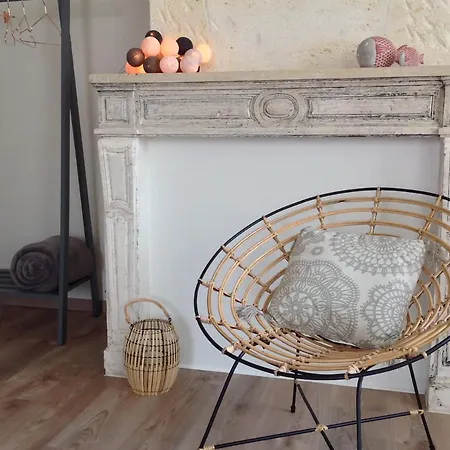 La Cle Du Puy Bed & Breakfast 2*
